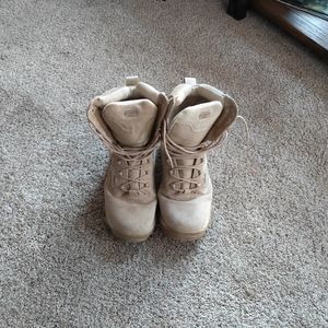 Men's Tan WELLCO FORCE Boots Size 11.5